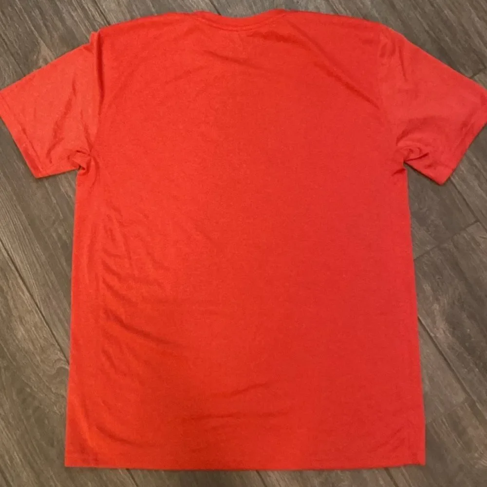 Nike Dri-Fit The Nike Tee Red Size Medium Crewneck Short Sleeve Athletic
